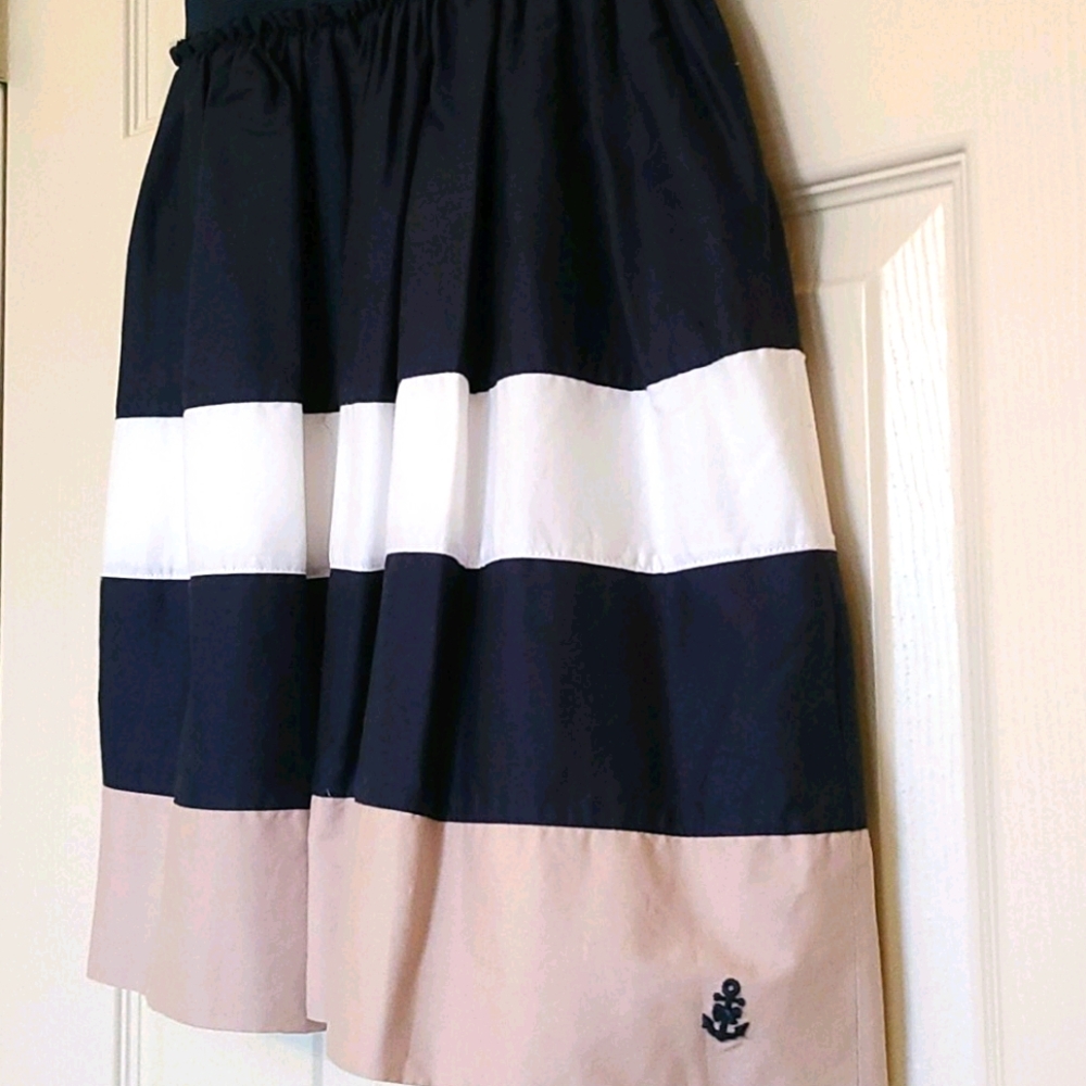 Mayoral Girls Dress.Size 8 years. - Picture 6 of 6